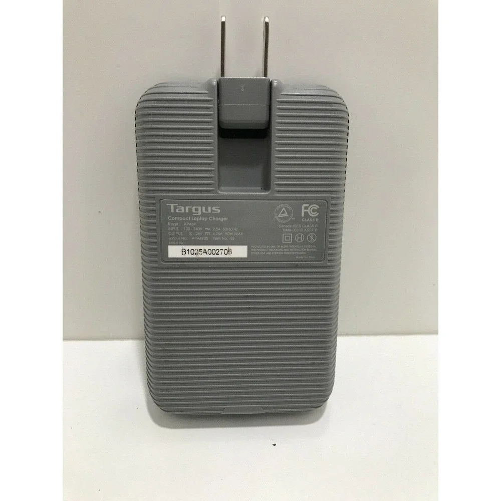Targus Compact Laptop Charger APM69US APA69 Black